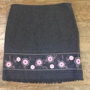 NWOT Dressbarn skirt
